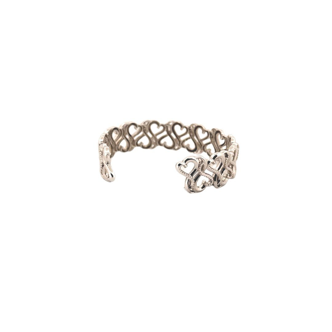 Petite Heart Bangle