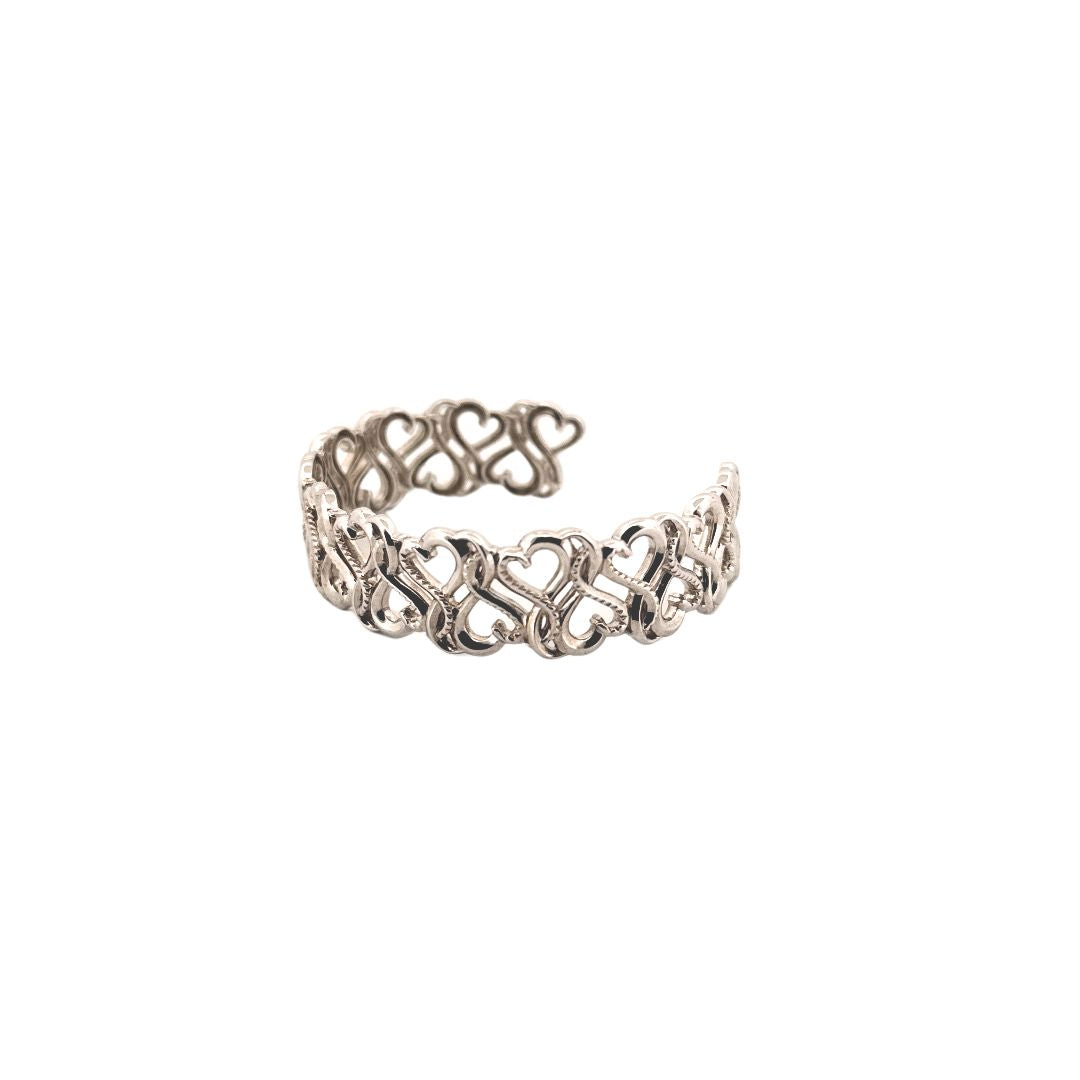 Petite Heart Bangle