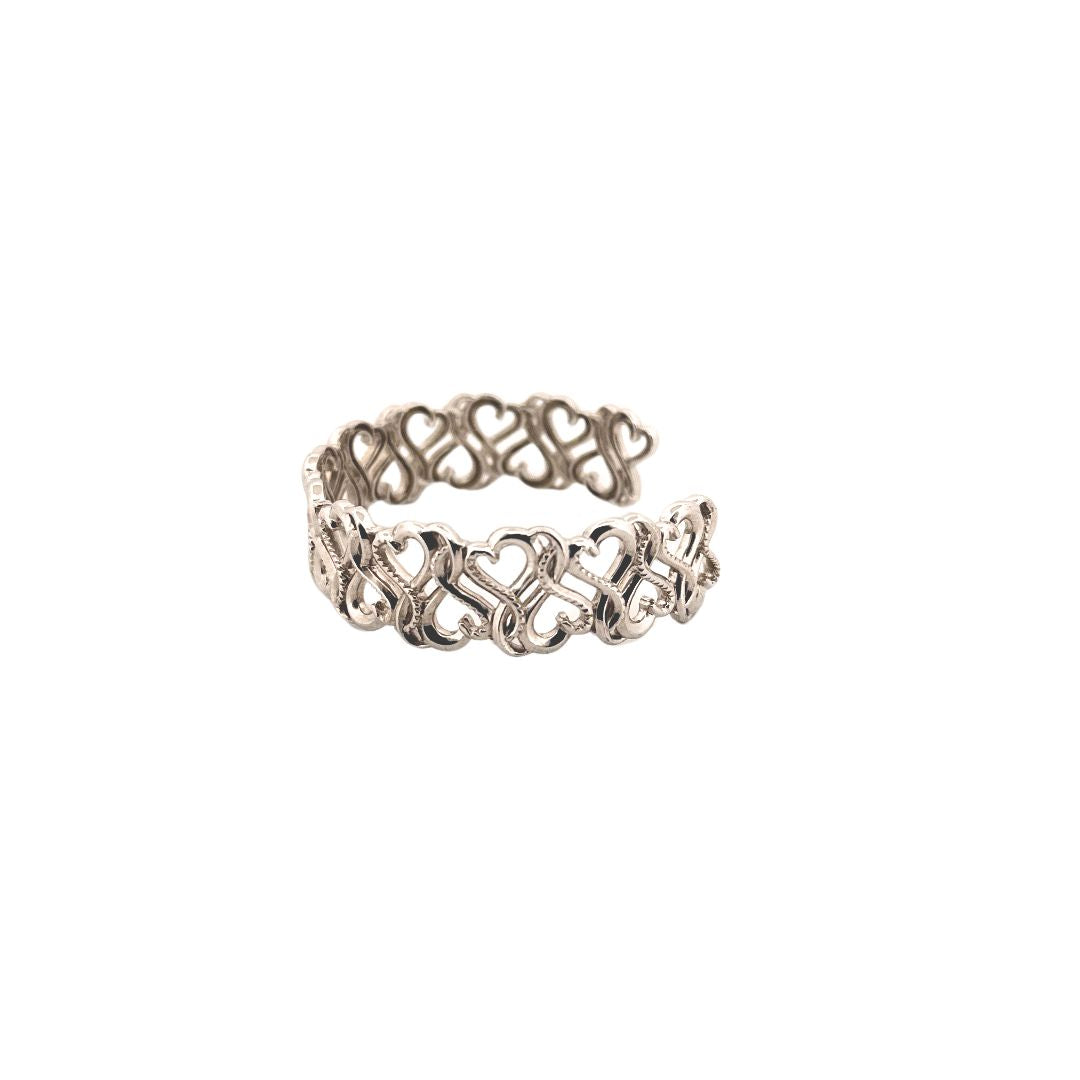 Petite Heart Bangle