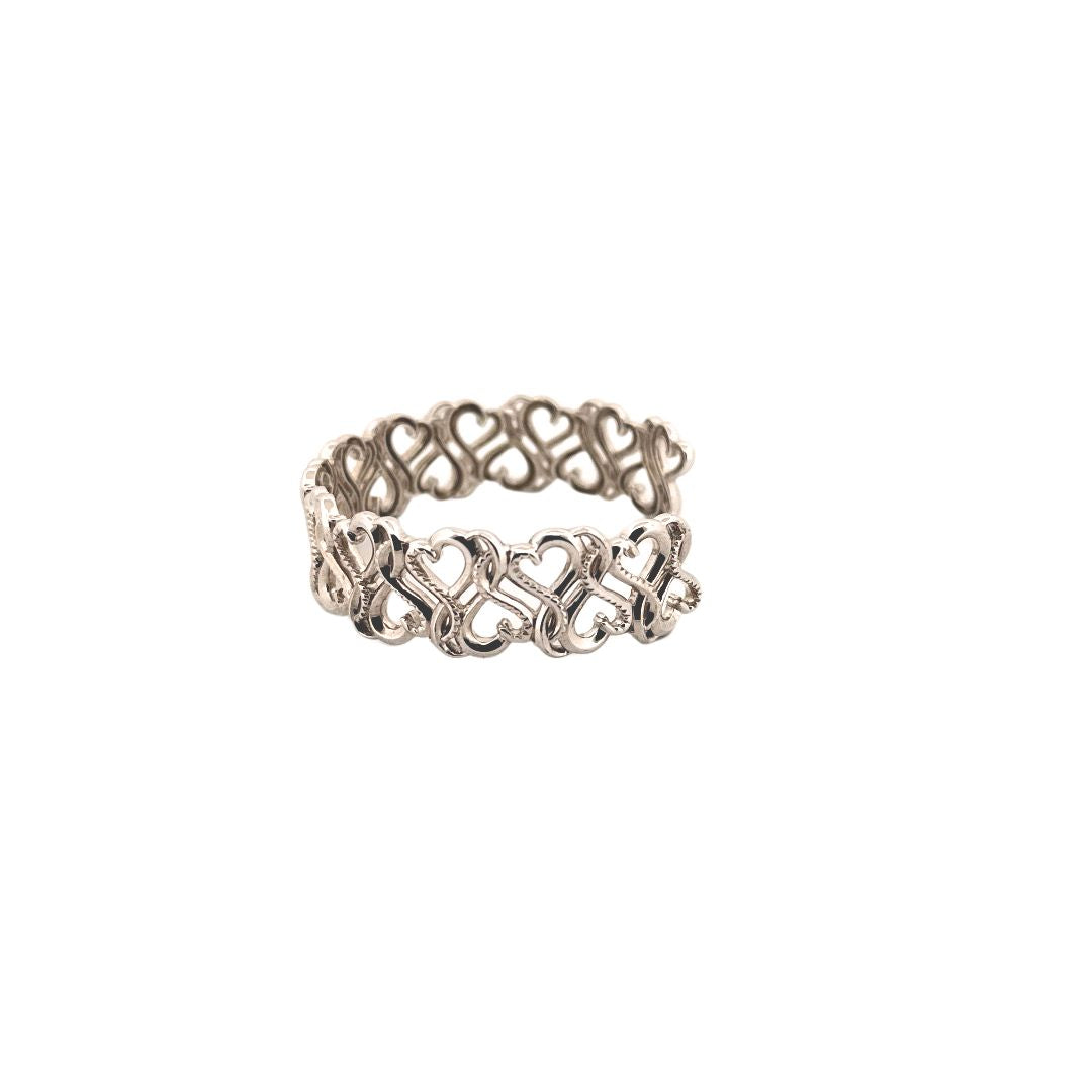 Petite Heart Bangle