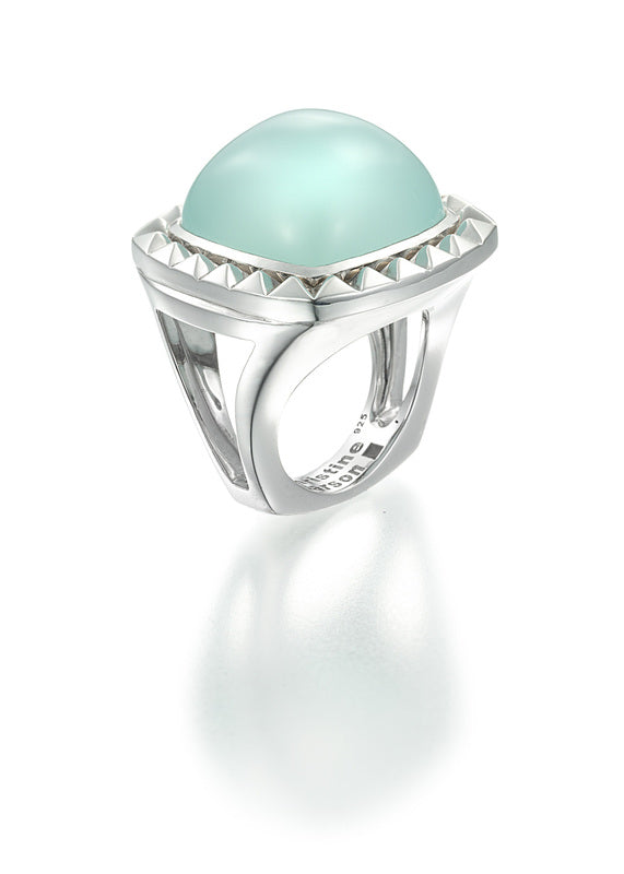 sterling silver ring with green chalcedony cabochon